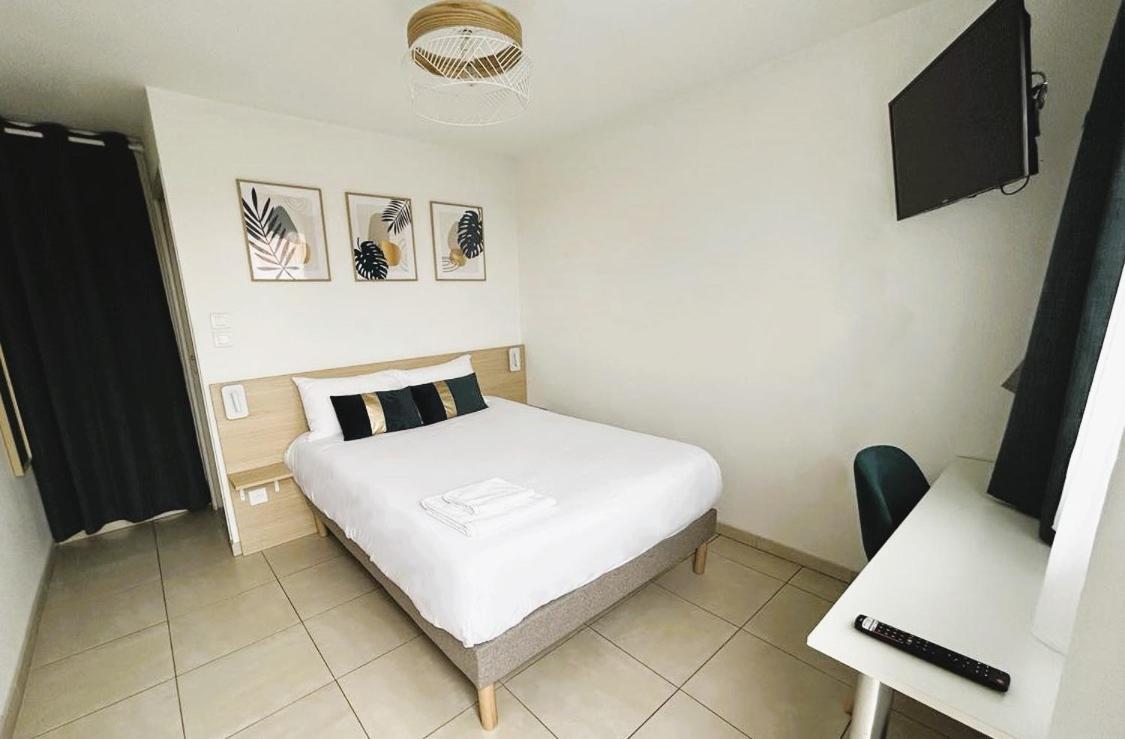 Villa Hotel Gien Esterno foto